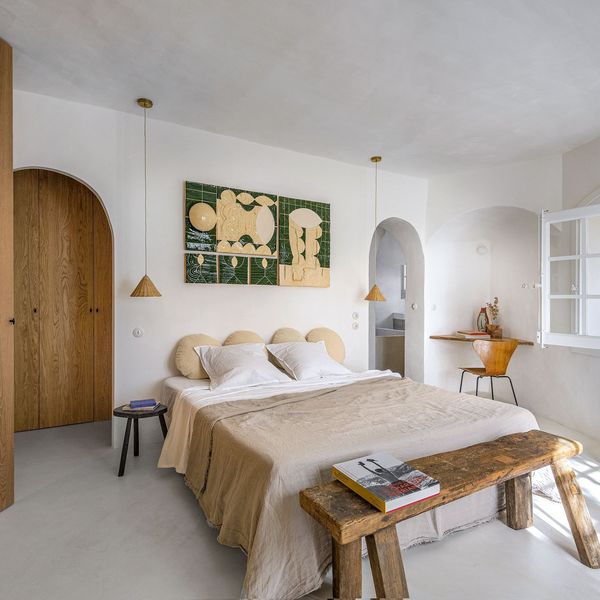 Dans le Var, cette chambre en arrondis casse les codes