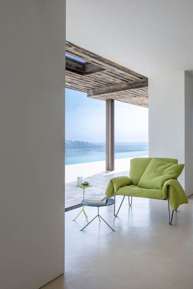 Matières rembourrées et aériennes subliment les couleurs de la collection Nomad Escape d'OTTO Studio pour AMPM.