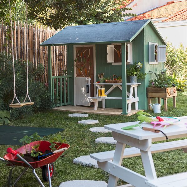 Une cabane enfant comme une petite maison