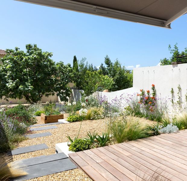À Aix-en-Provence, ce jardin en longueur est une véritable réussite